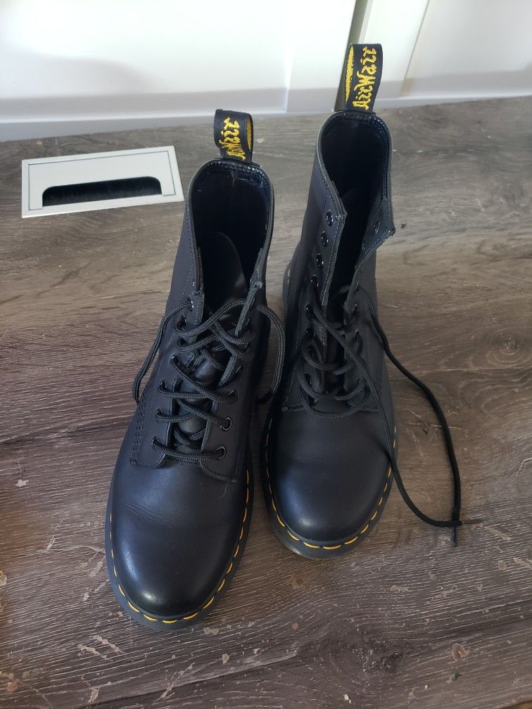 Dr Martens