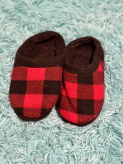 Fuzzy Flannel Slippers 