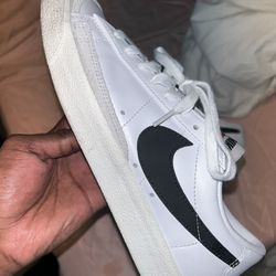 Nike Blazer Size 8