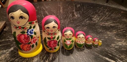 Russian Dolls 