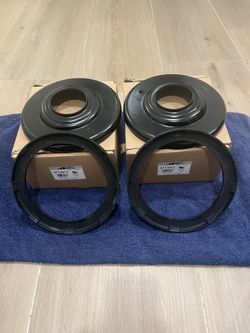Marmon Upper Spring Seats