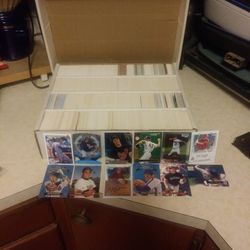3200 Baseball Cards. Lots of Stars Included in this lot.