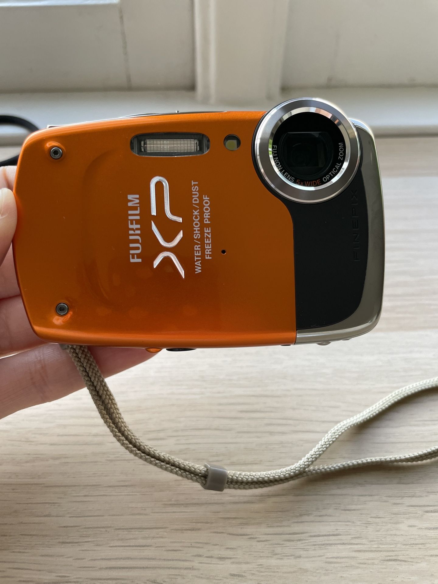 FUJIFILM XP20 Water/Shock/Dust/Freeze Proof Compact Digital Camera-ORANGE