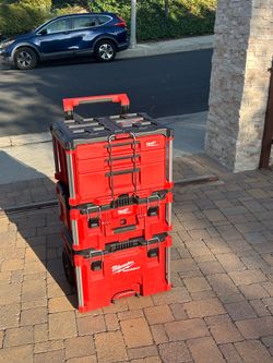Milwaukee Pack Out, with 3 Trays