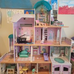 Doll House
