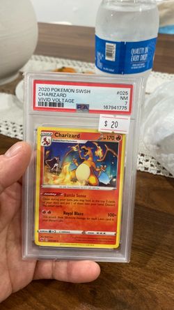 PSA 7 Charizard 025/185 Vivid Voltage 2020