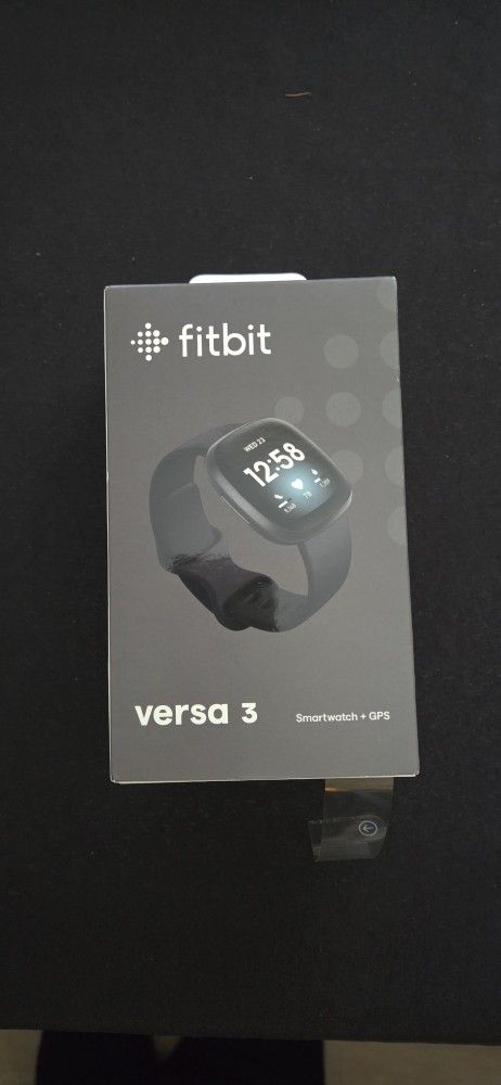 NEW Fitbit Versa 3