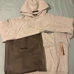 Essentials Hoddie