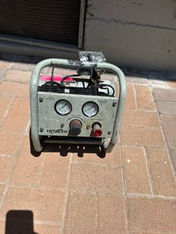 Hitachi Air Compressor