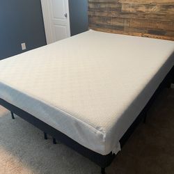 Bed Frame, boxspring & Mattress