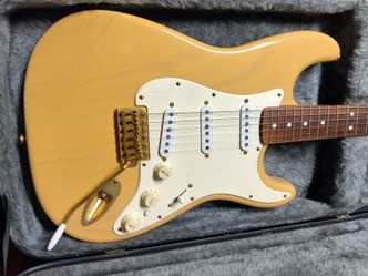 Fender strat Stratocaster Mary Kay Kaye