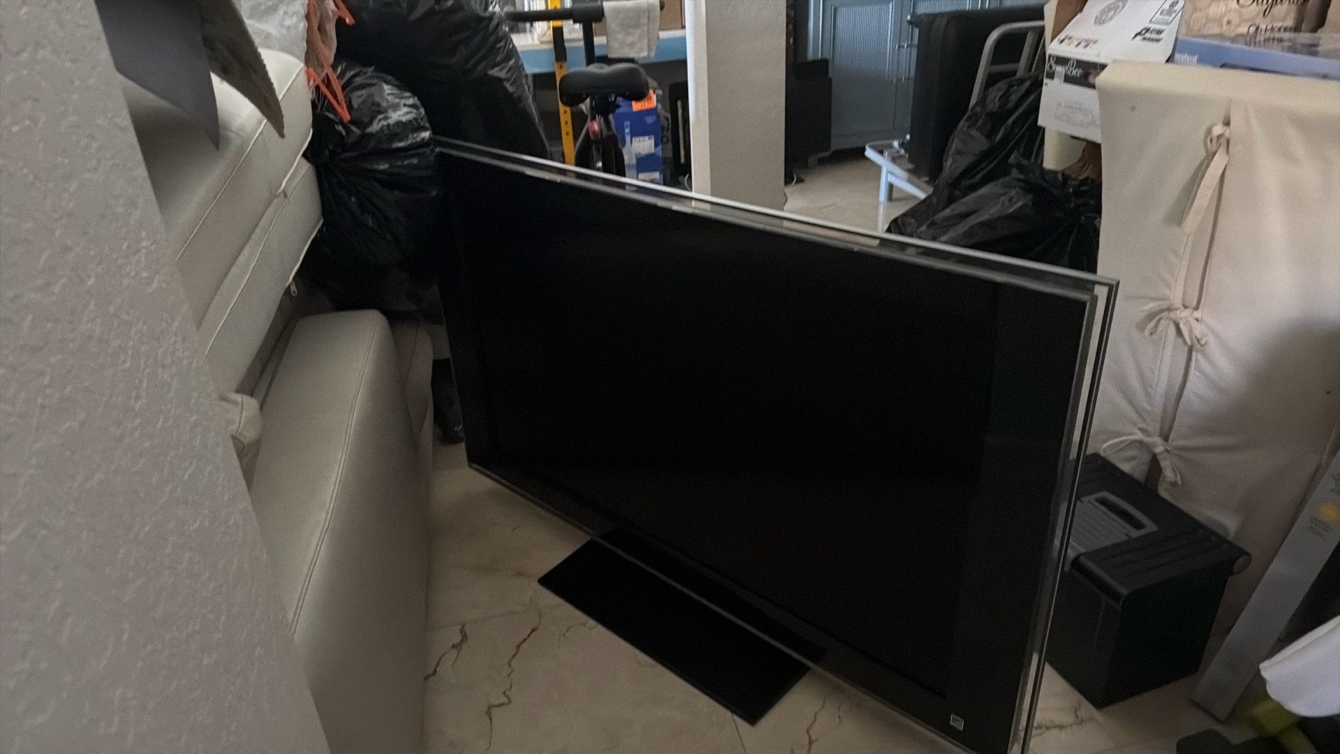 Sony Tv 51 inch XBR not smart Tv