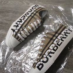 Burberry Shoes