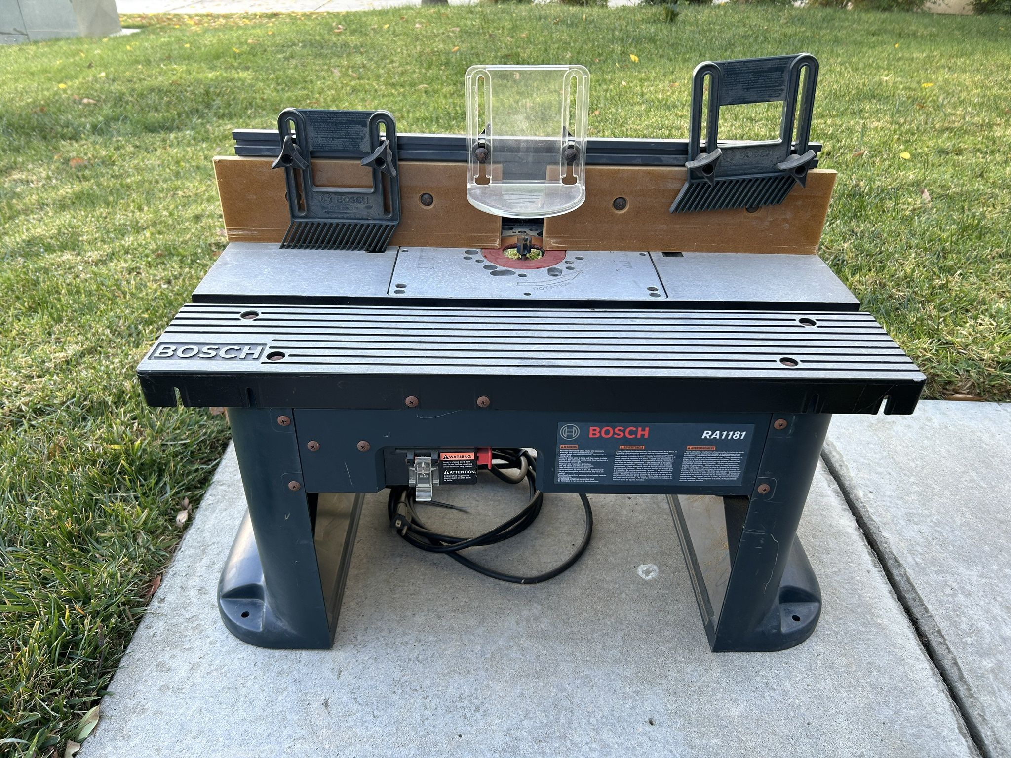 Router Table & Bits