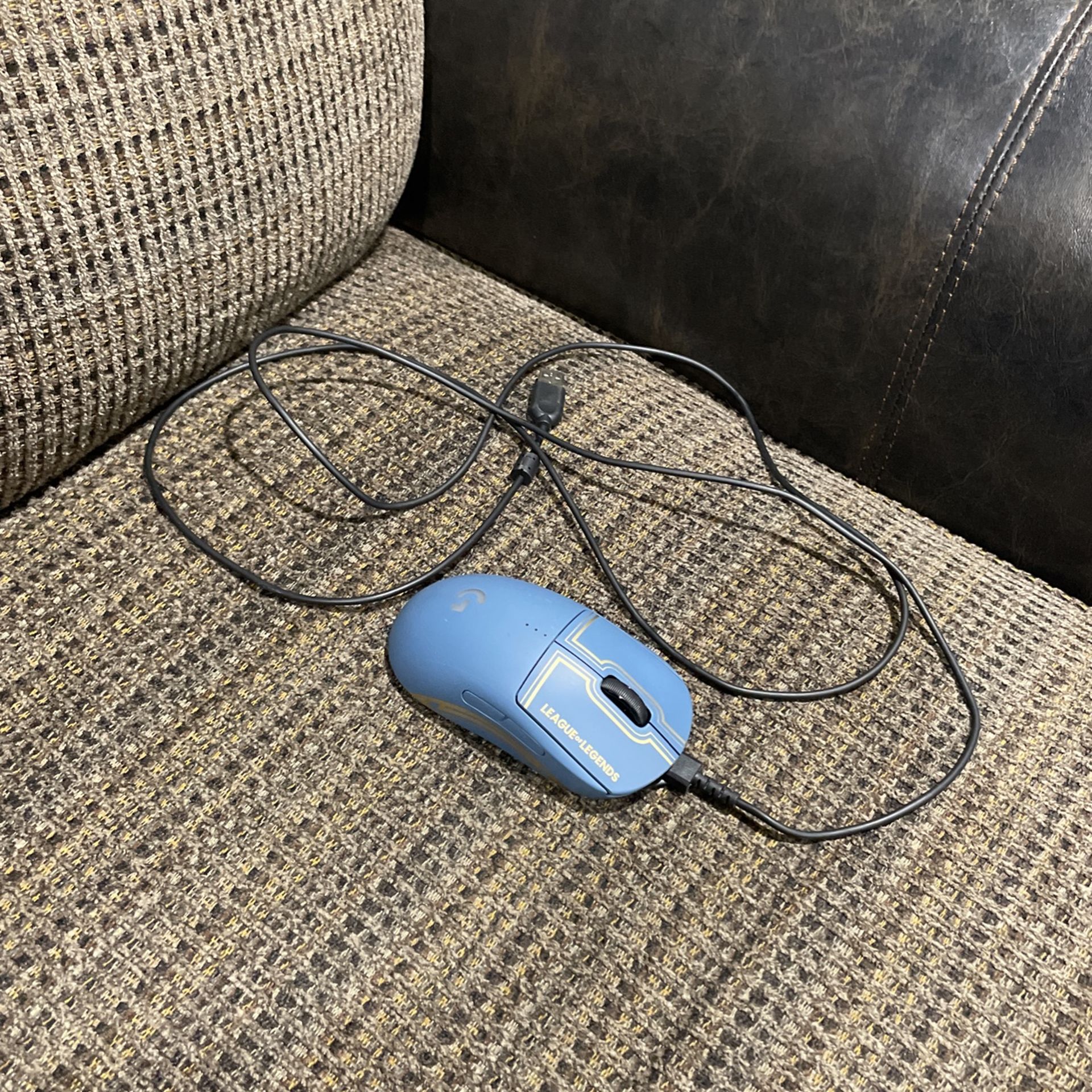 League Of Legends Gaming Mouse.