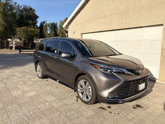 2024 Toyota Sienna