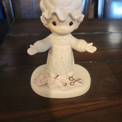 PRECIOUS MOMENTS  FIGURINE