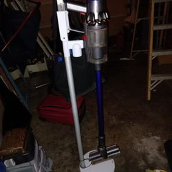 Dyson Vacuum New With Warranty