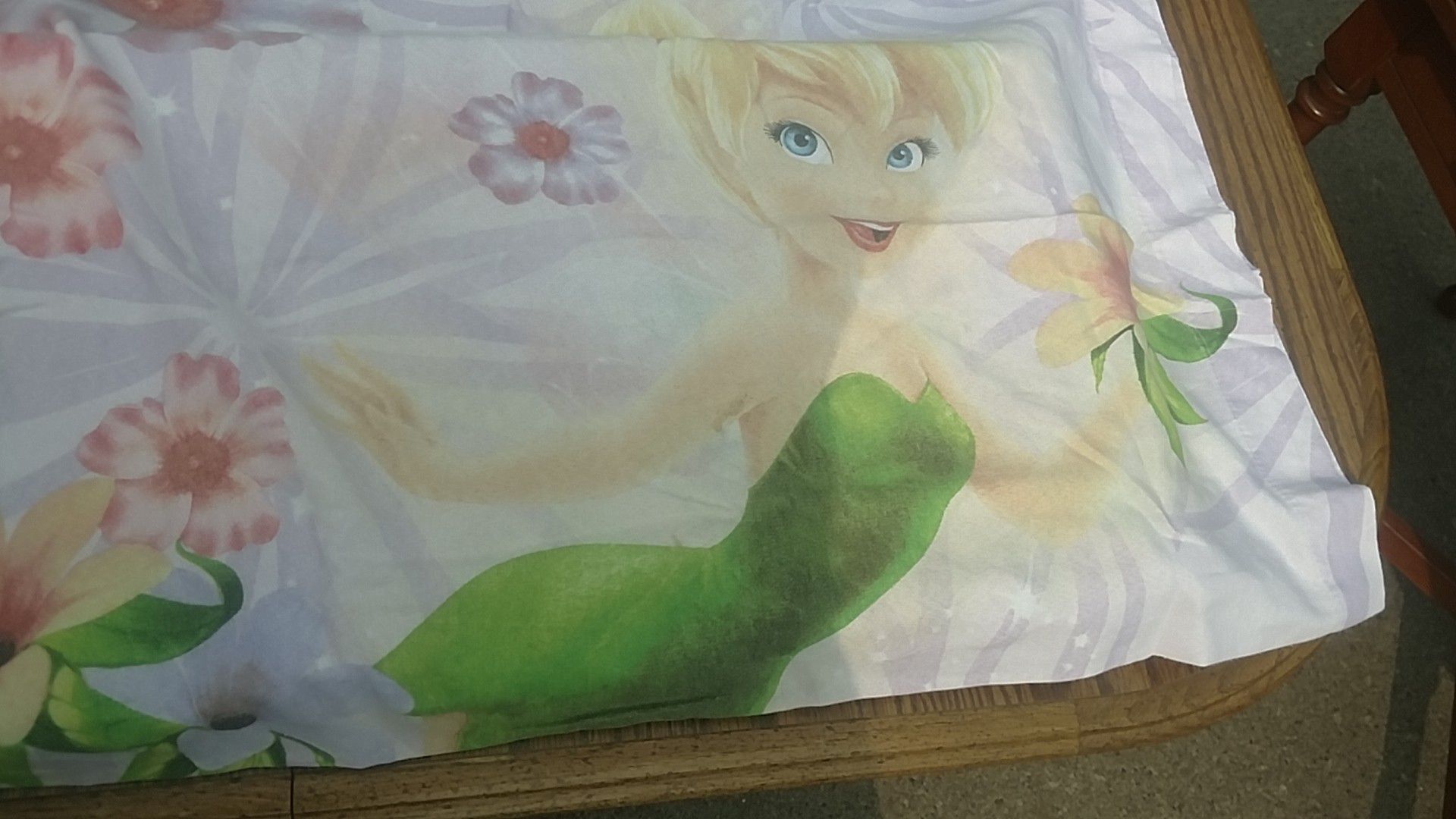 Tinkerbell Single bed Sheets and comferter