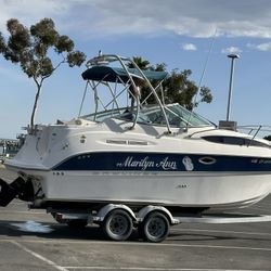 Bayliner 245 Ciera Cabin Cruiser