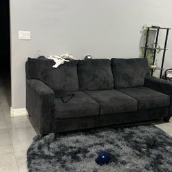 3 seater couch 