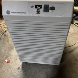 Dehumidifier 