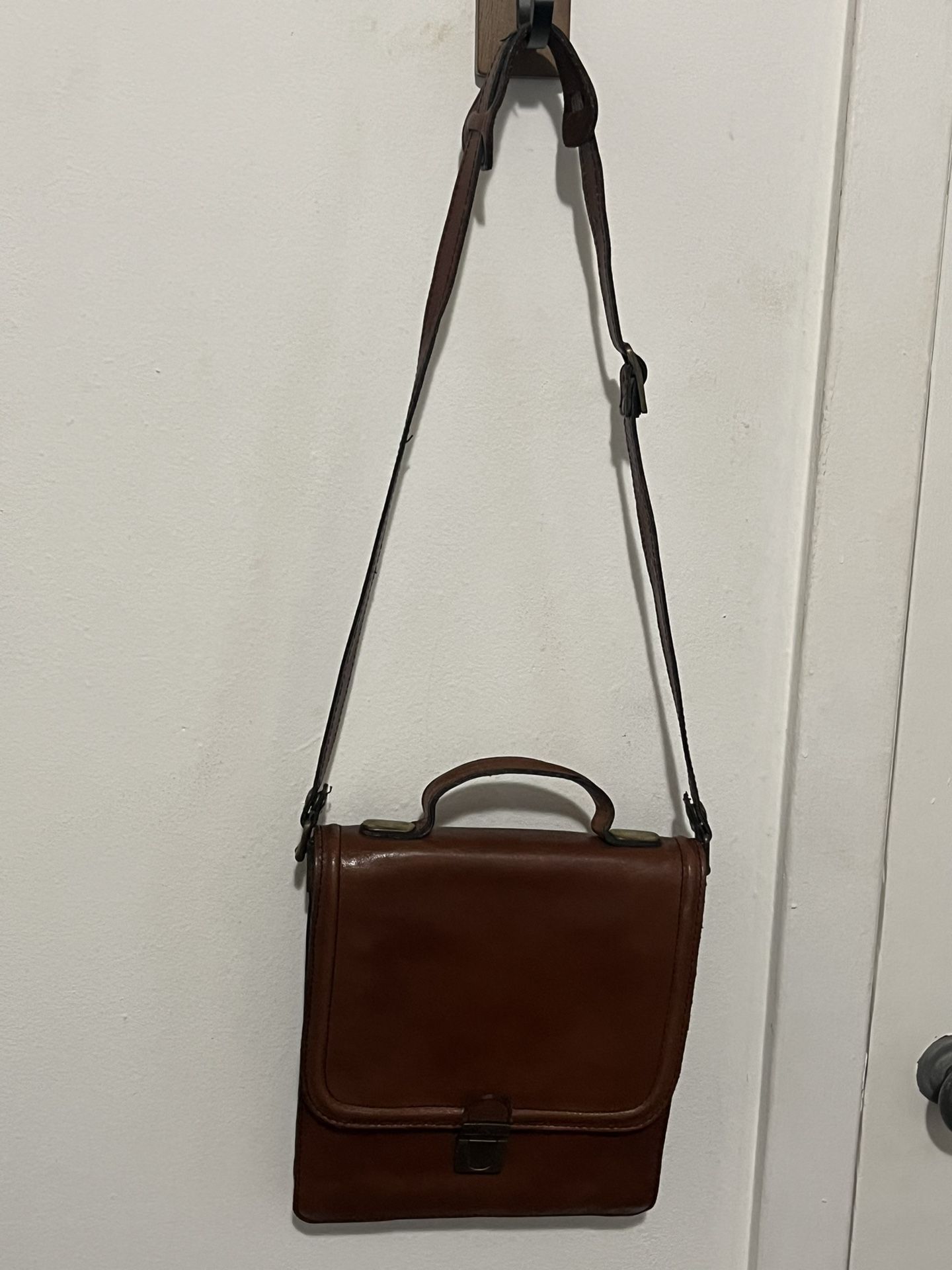 CAGI Italian Leather Bag