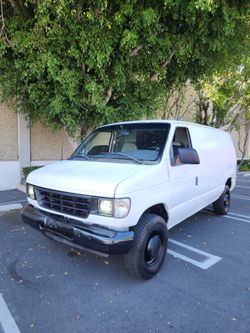 2000 Ford Econoline