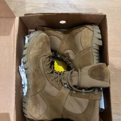 BELLEVILLE Boots Size 12