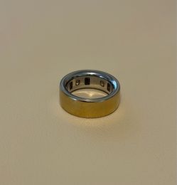 Oura Ring Gen 4 – Gold – Size 8 - With Charger