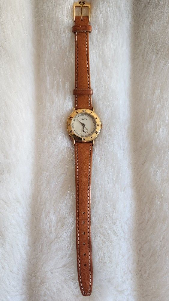 Authentic Vintage Gucci Watch Circa 1990