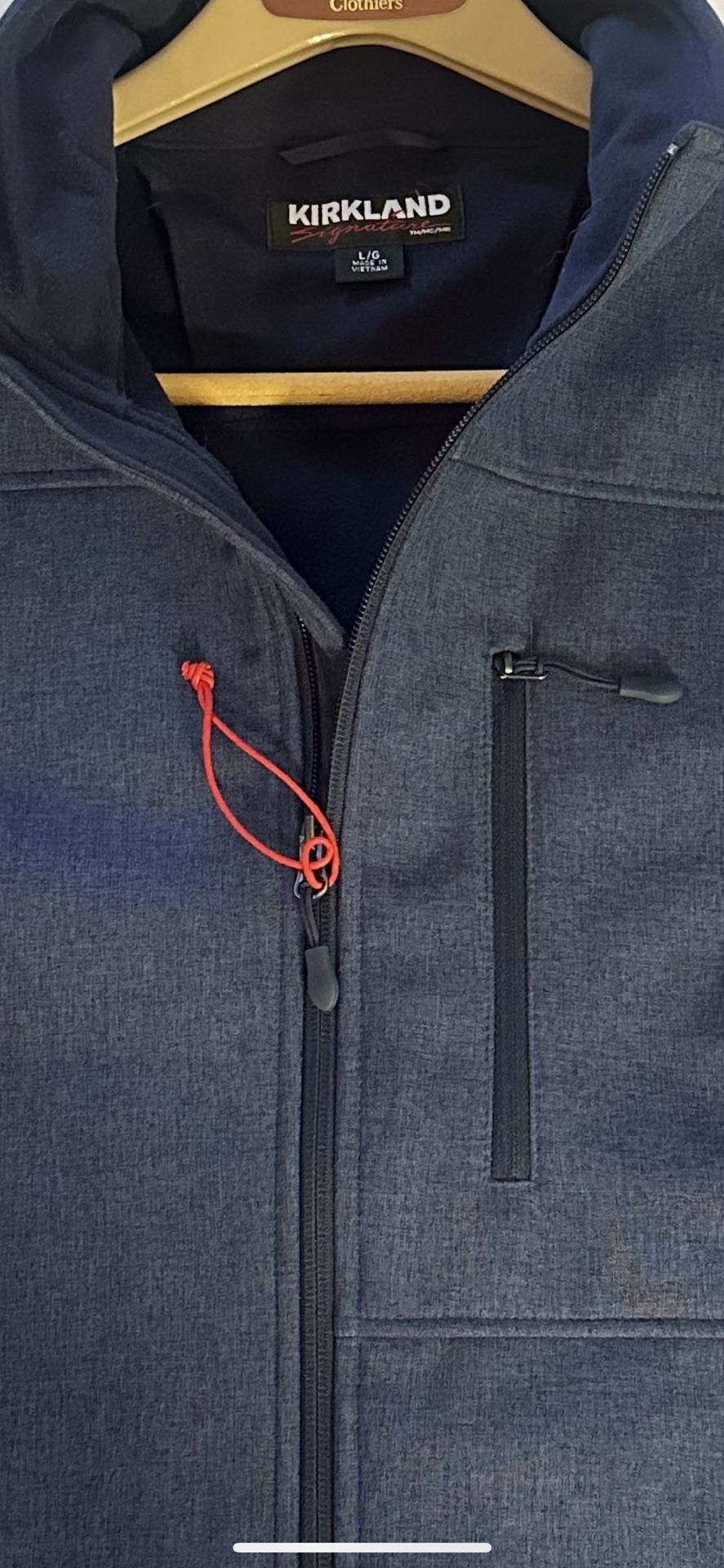 Kirkland Signature Men’s Softshell Jacket