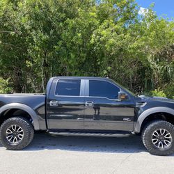 2014 FORD RAPTOR 6.2L V8 4WD *CLEAN FL TITLE -N- CARFAX *FINANCING YES  139,000 MILES  WARRANTY AVAILABLE  COLLECTOR TRUCK  CLEAN FLORIDA TITLE  CLEAN