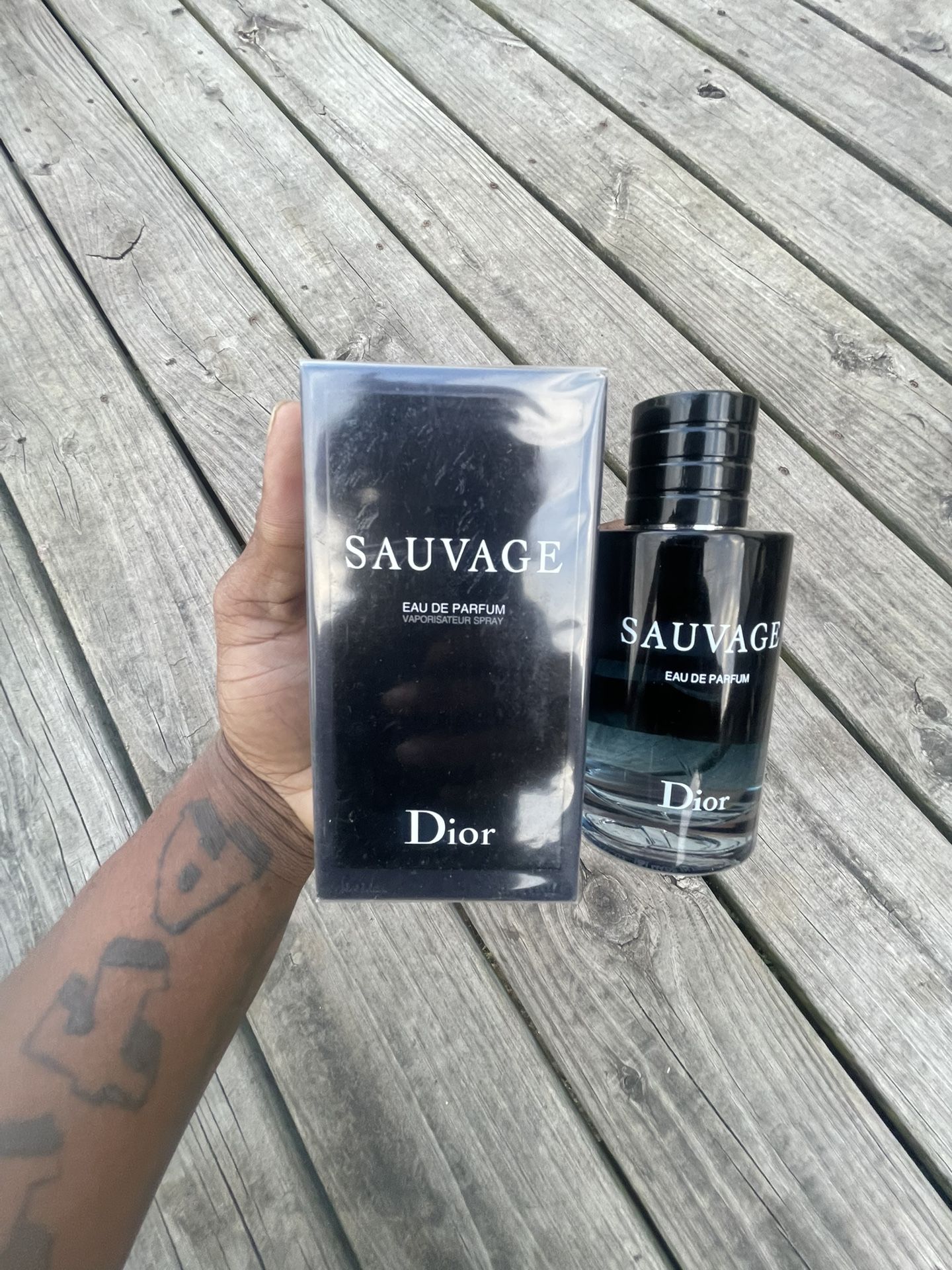 Dior Sauvage Eau de Parfum Spray 100ML/3.4OZ New