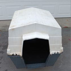 2 Dog Houses For A Medium and Large Dog.