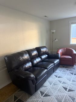 3 Seater leather recliner sofa