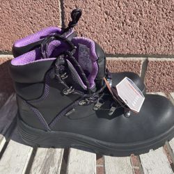 Work Boots Size 8.5 NEW WATERPROOF 