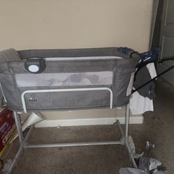 Koala Bassinet 