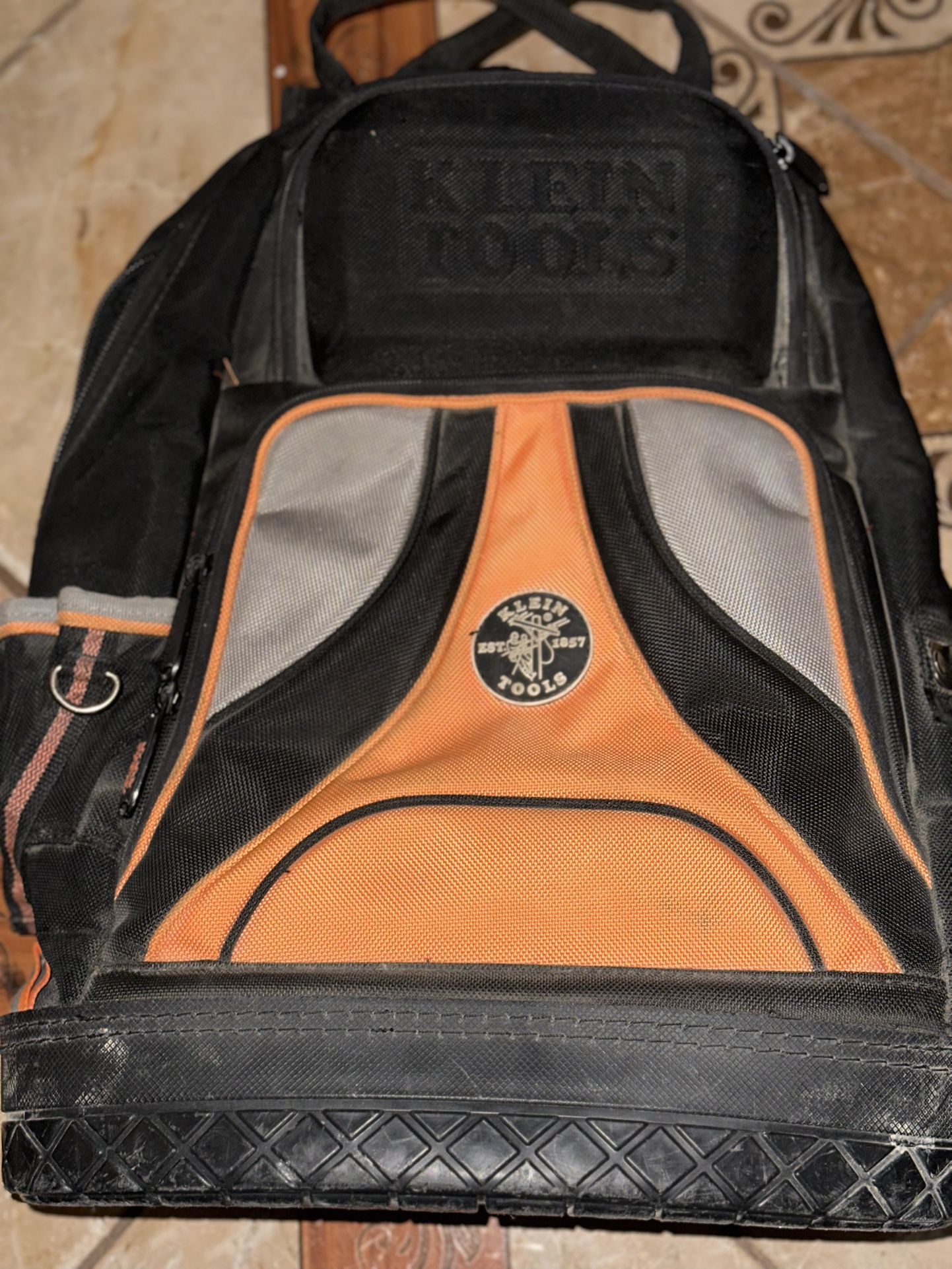 Klein Backpack
