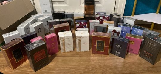 Perfumes arabes. 1 en 25$ 2 por 40$ 6 por 100$ tambien vendo por mayoreo