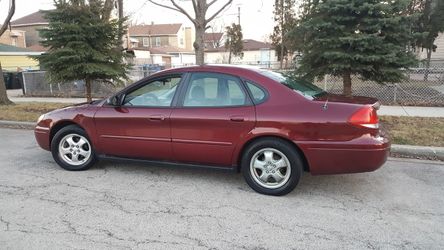 2006 Ford Taurus