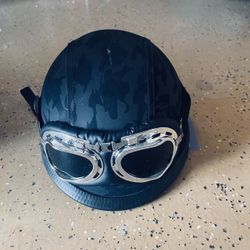 Half Helmet with Goggles Camo Black