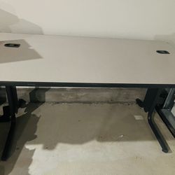  Large Computer Desk with Cord Management System