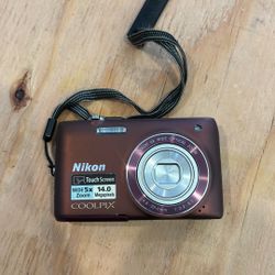 Nikon Coolpix S4100