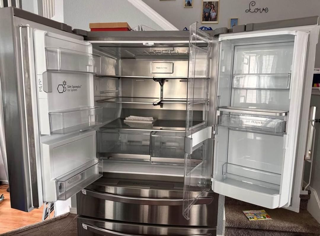 Refrigerator