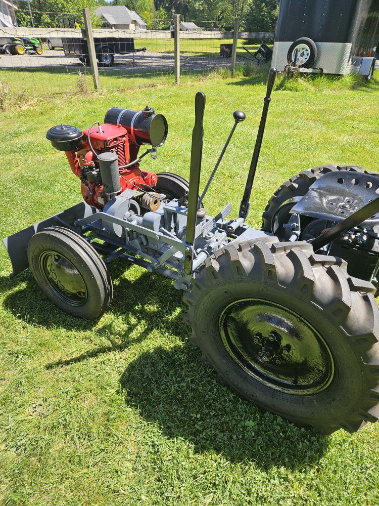 1946 Gibson Tractor 