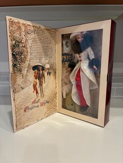 Mattel Holiday Memories Barbie Hallmark Special Edition 1995