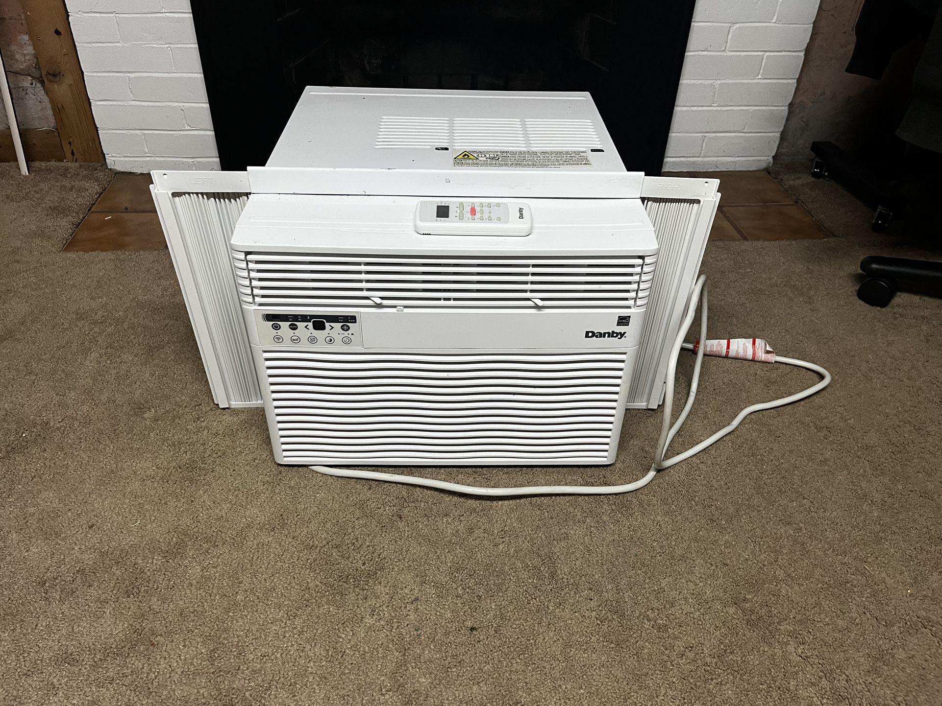 Danby 12000 BTU Window AC Unit