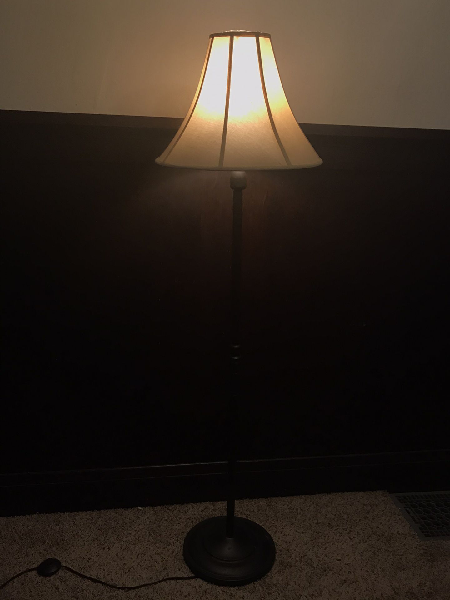 Cozy floor lamp