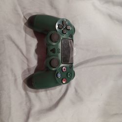 PS4 Controller 